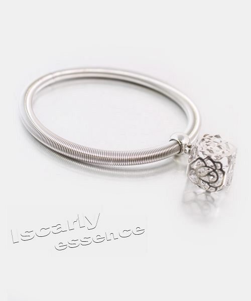 Pulsera muelle